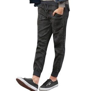 Level 99 Gabrielle Midnight Camo Jogger Pants XS EUC